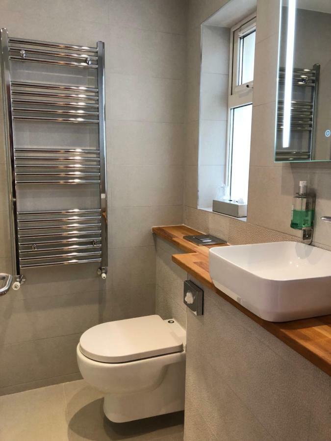 Amber Hill Bed & Breakfast Galway Dış mekan fotoğraf