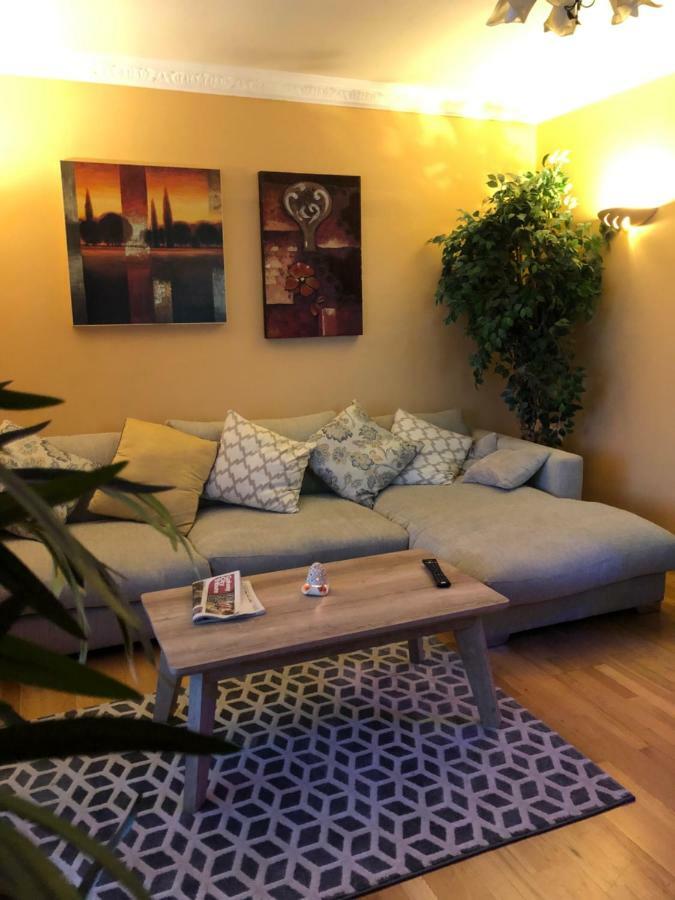 Amber Hill Bed & Breakfast Galway Dış mekan fotoğraf