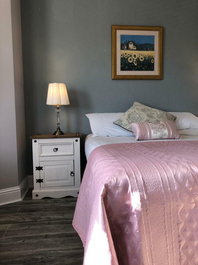 Amber Hill Bed & Breakfast Galway Dış mekan fotoğraf